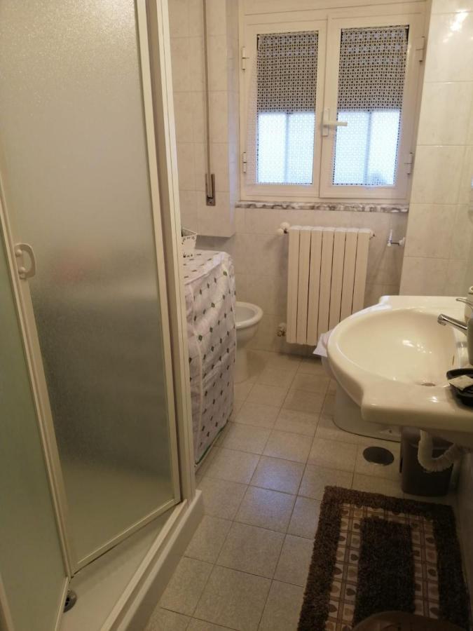 La Casa Nel Vico Apartment โลโกโรตอนโด ภายนอก รูปภาพ